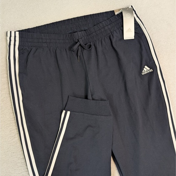 NEW STRETCH Adidas Women's 2X 40"x27"Pants Multi Sport Bottoms Blue Joggers SLIM - Picture 1 of 10